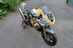 sv650-racebike-track-suzuki-6