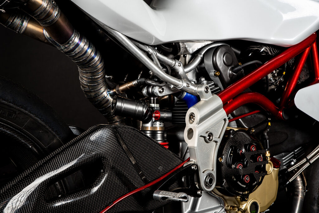 LBM 1100R - Ducati 2V Powered